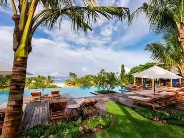 
              5 Days 4 nights Zanzibar Package
              